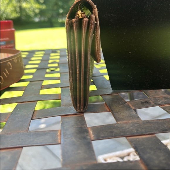 Louis Vuitton Checkered Wallet with Button Closure - Picture 5 of 12